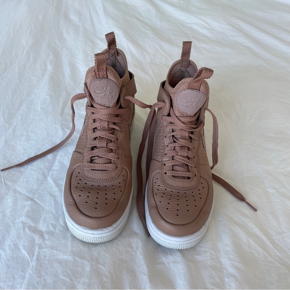 Nike Air Force1 Ultraforce sneakers dusty rose